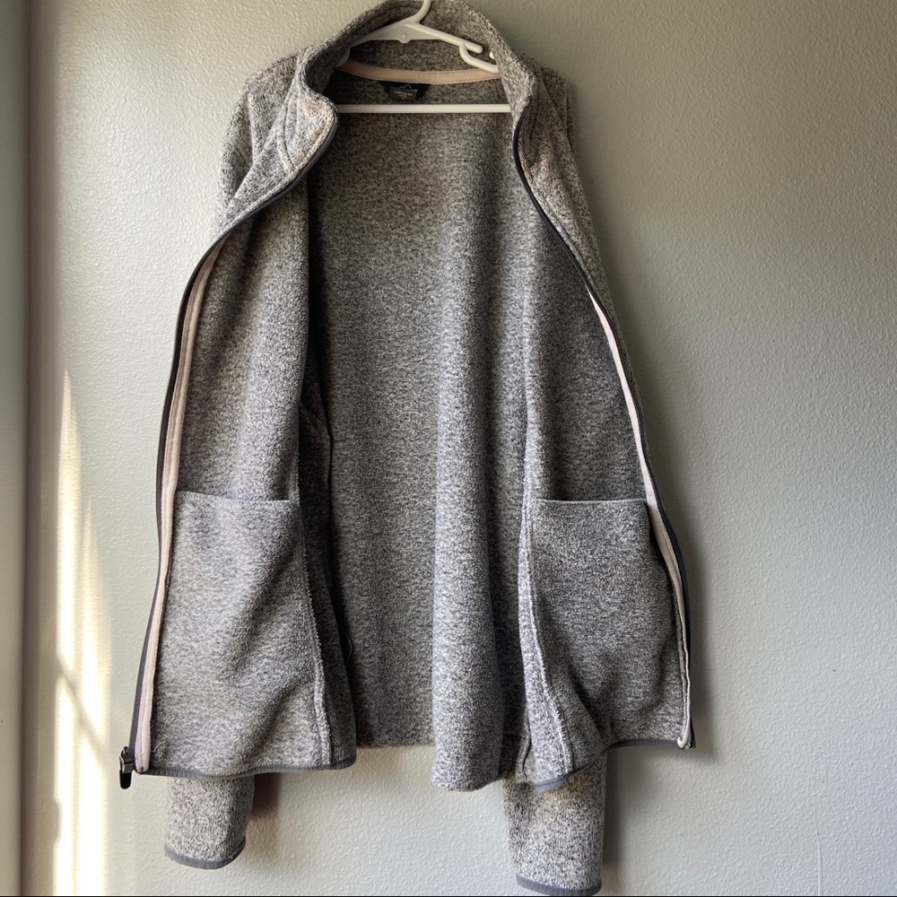 Eddie Bauer zip up